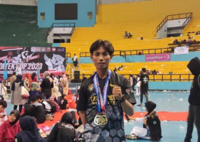 Mahasiswa UIN Alauddin Raih 9 Medali Kejurnas Taekwondo Poltek CUP-19